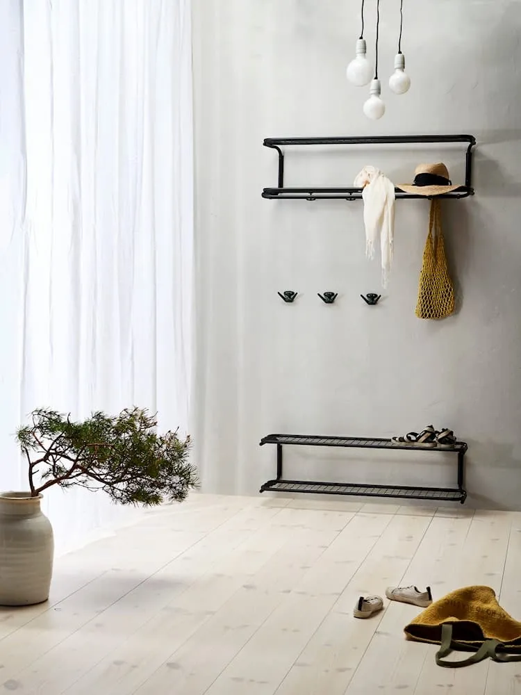 Essem Design Classic Shoe Rack 40 Cm, Black/Chrome
