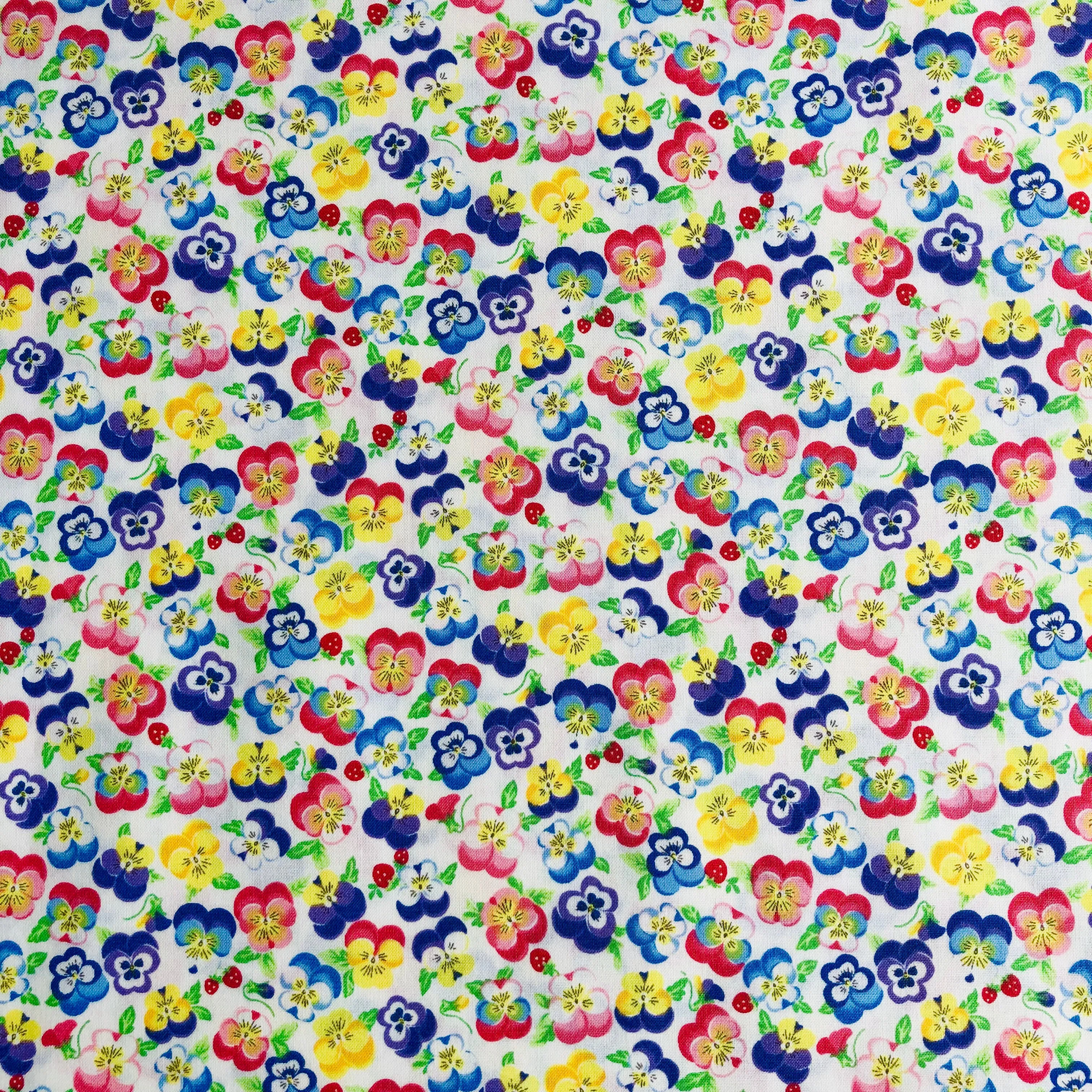 Fancy Viola - Off White - Atsuko Matsuyama - 30's Collection - Yuwa