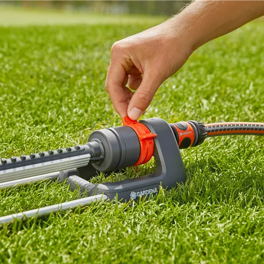 Gardena Oscillating Sprinkler Aqua L