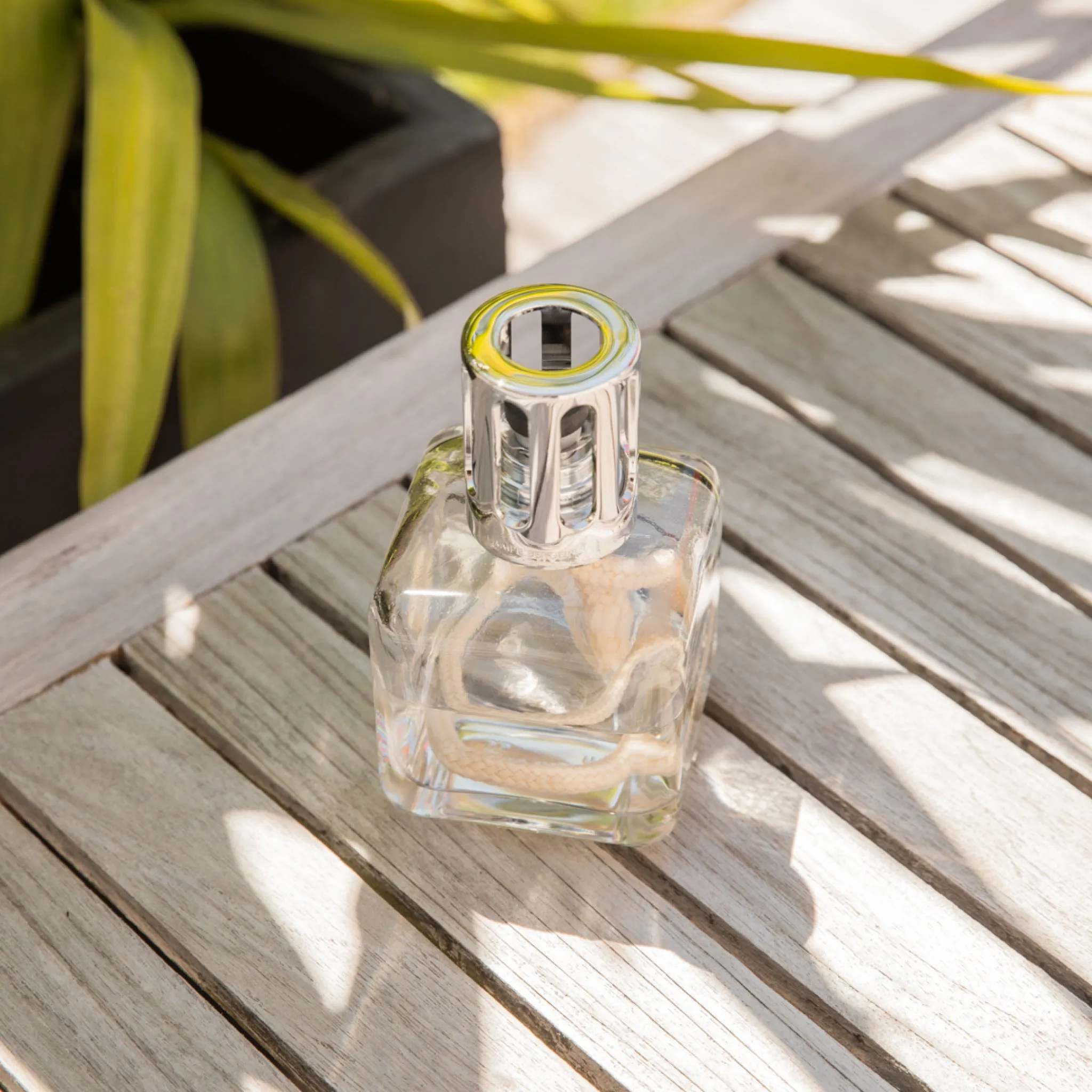 Glacon Fragrance Lamp Set | Institutional Range | Pure Air | 250ml