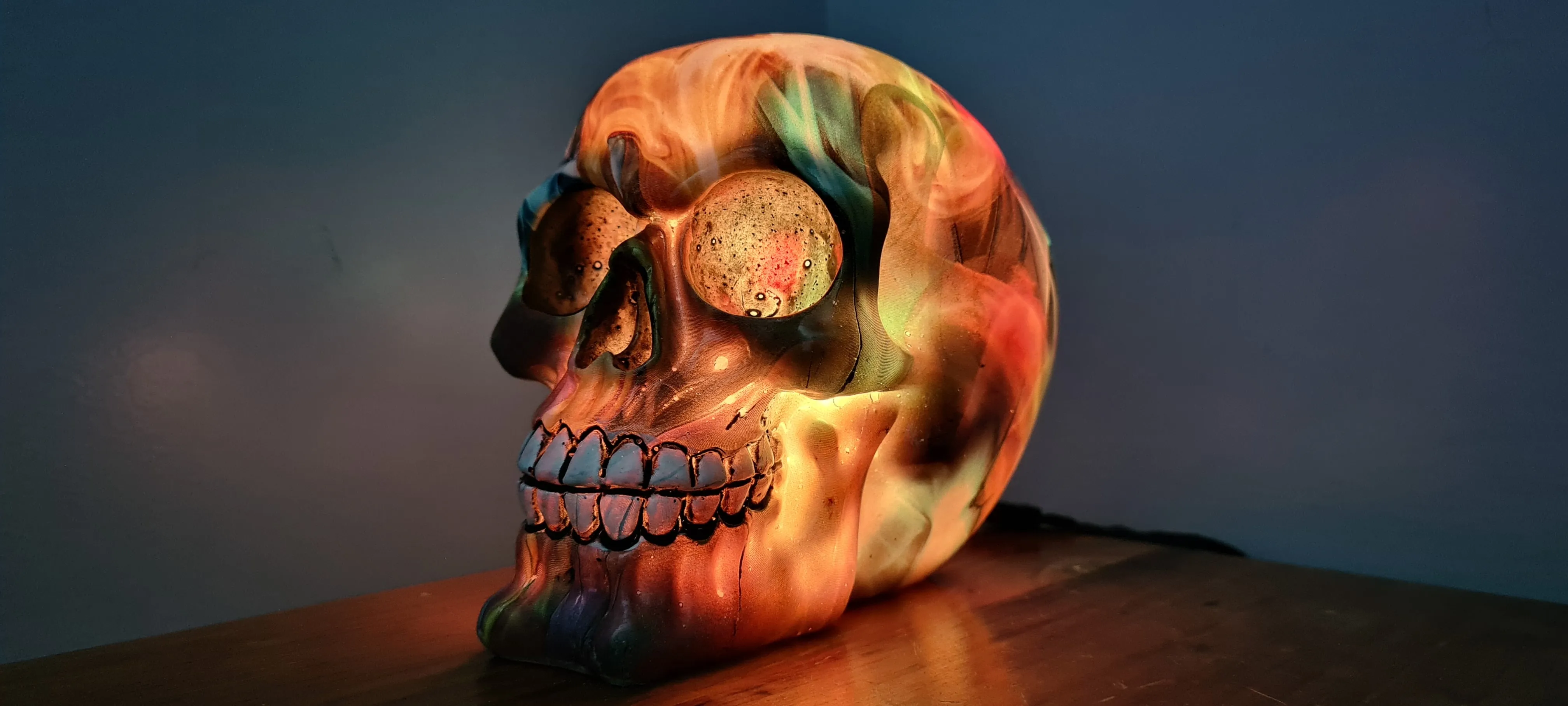 HIPPY DESIGNS SKULL LAMP - made by me-2 colours