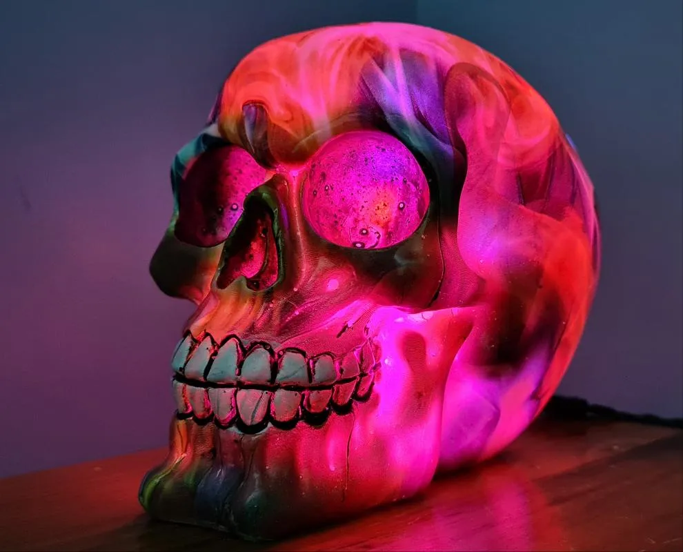 HIPPY DESIGNS SKULL LAMP - made by me-2 colours