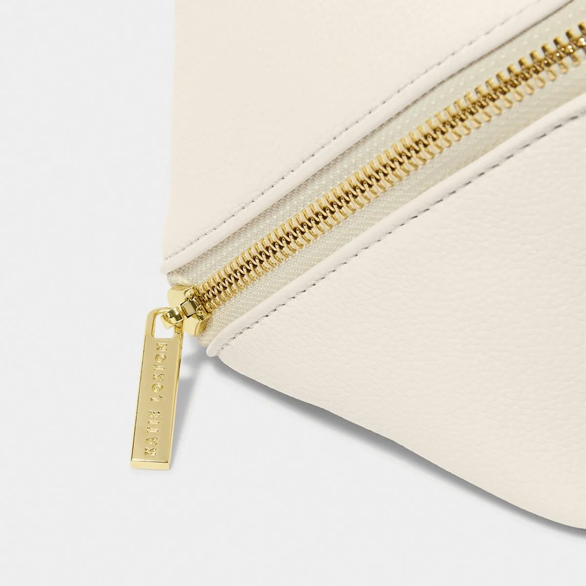 Makeup & Wash Bag | Off White | Medium