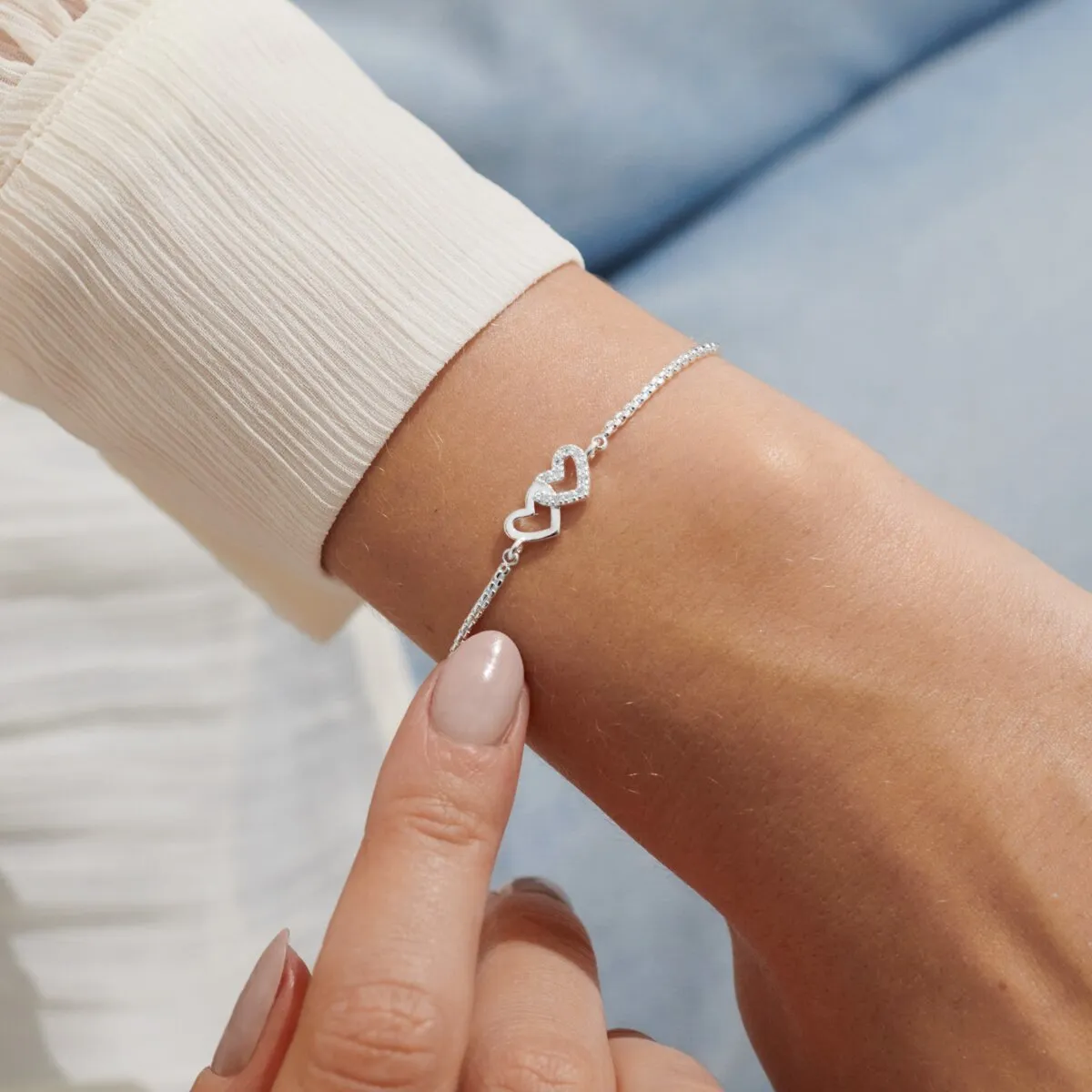 Mini Charms Pav Linked Hearts Bracelet | Silver Plated
