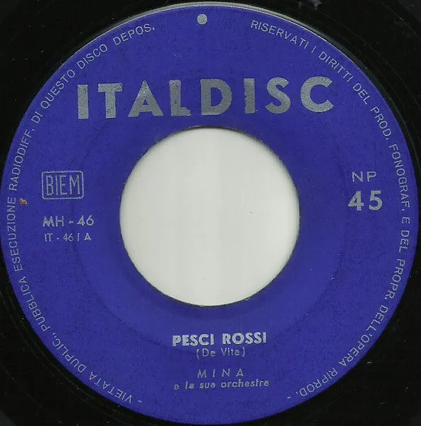 Pesci Rossi / Un Piccolo Raggio Di Luna