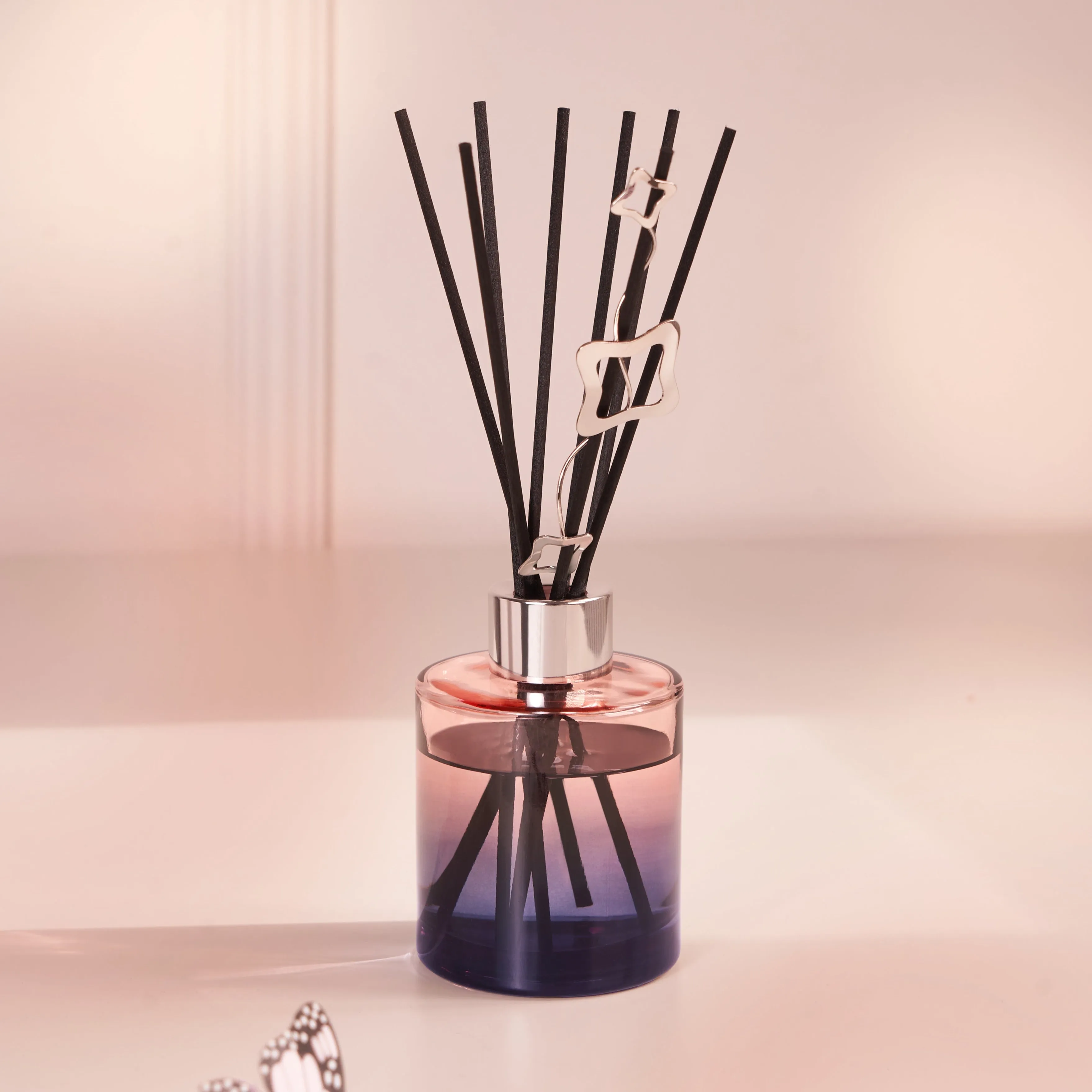 Pink Lilly Bouquet Reed Diffuser | Exquisite Sparkle | 115ml