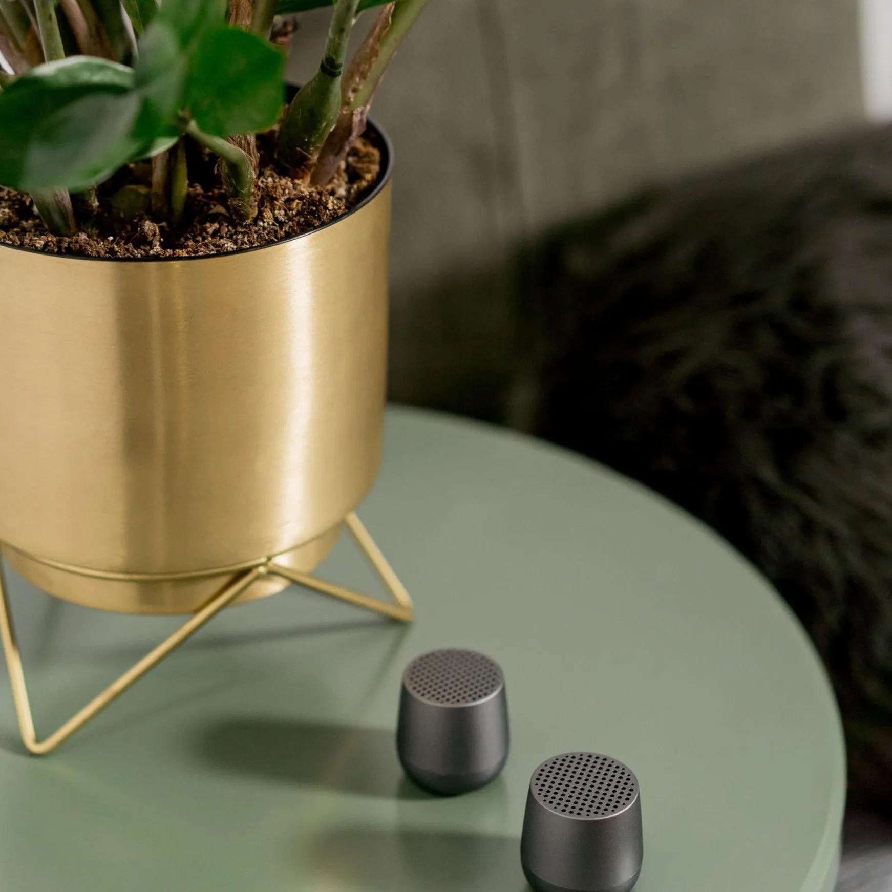 Portable Bluetooth Speaker | Mino   | Gun Metal