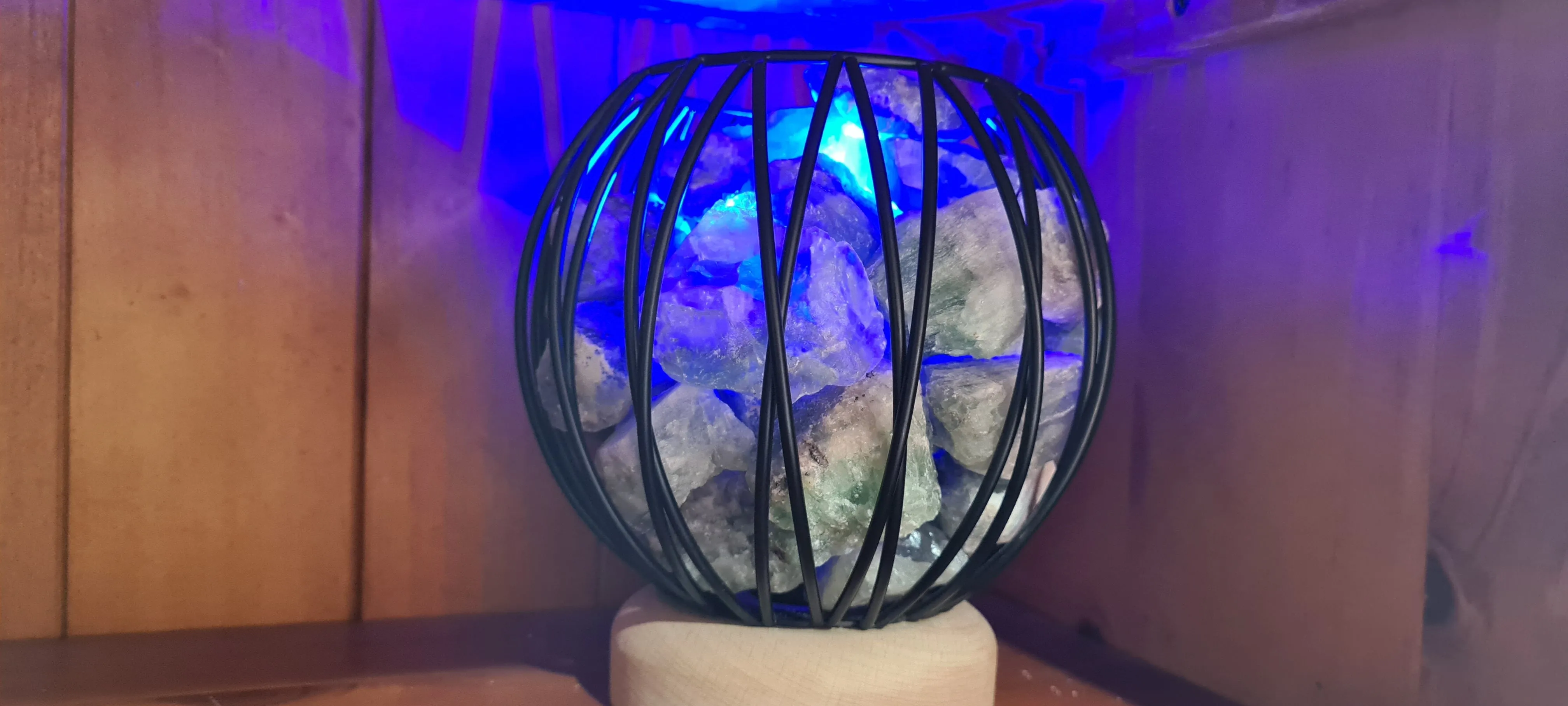 Sale💥COLOUR CHANGING GREEN FLOURITE  CRYSTAL  CAGE LAMP( balance)