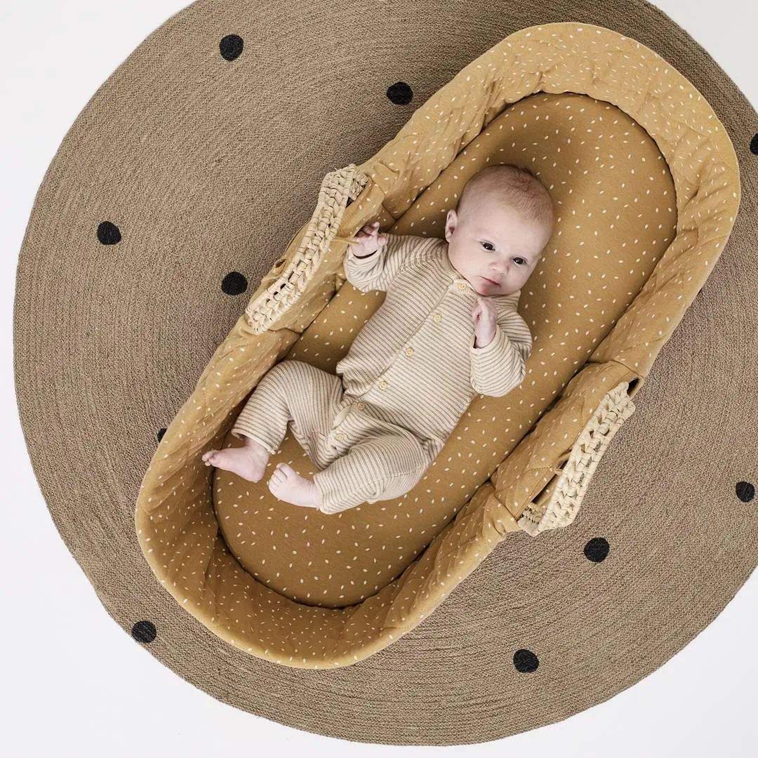 The Little Green Sheep Natural Quilted Moses Basket   Mattress - Honey
