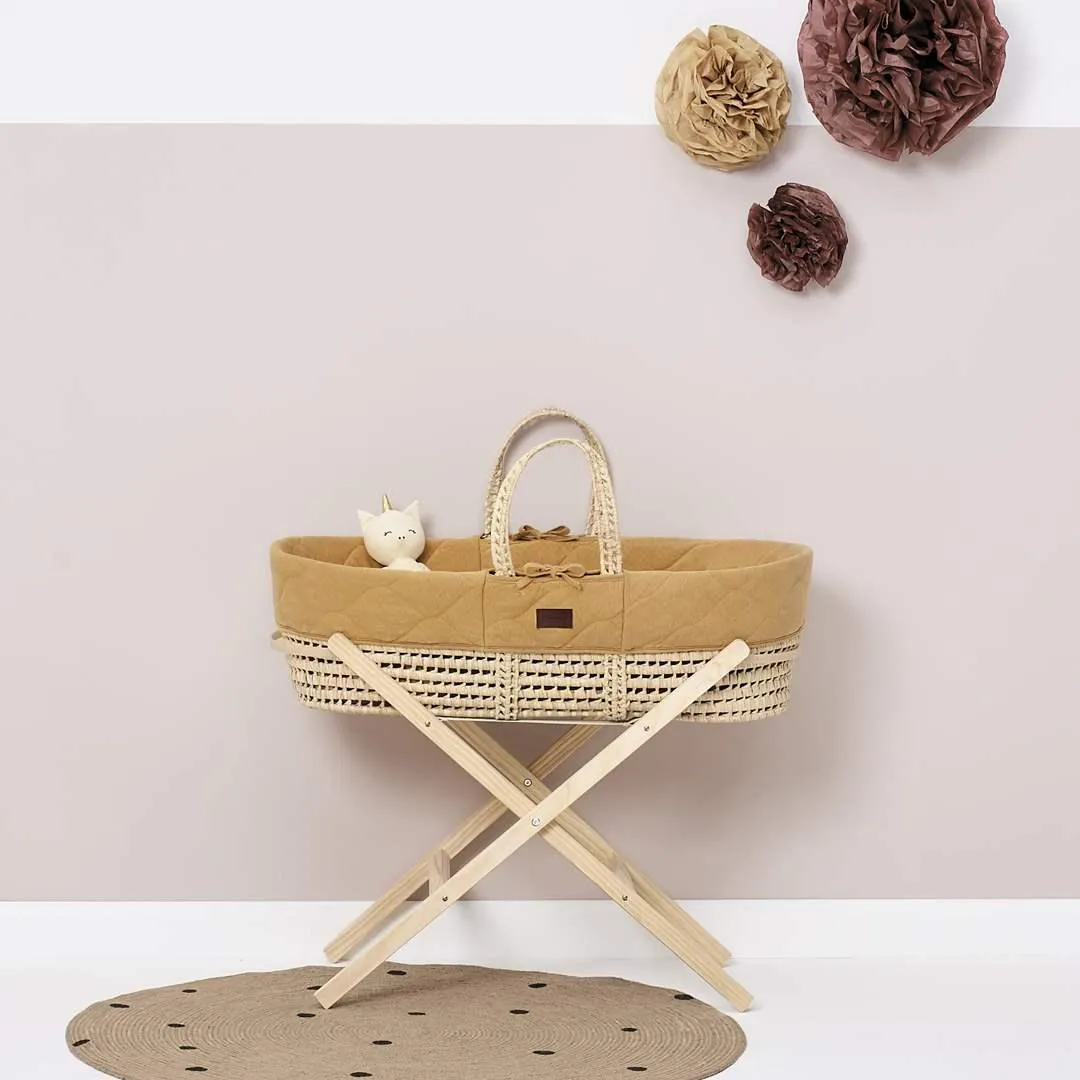 The Little Green Sheep Natural Quilted Moses Basket   Mattress - Honey