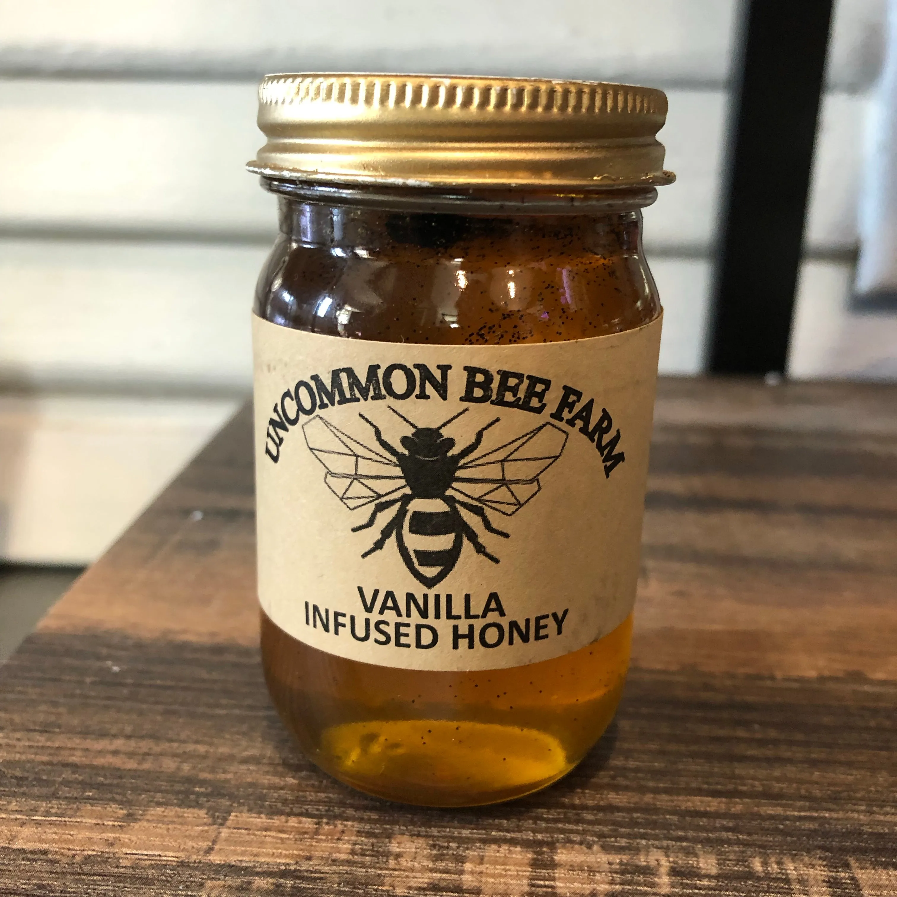 Uncommon Bee - Vanilla Honey